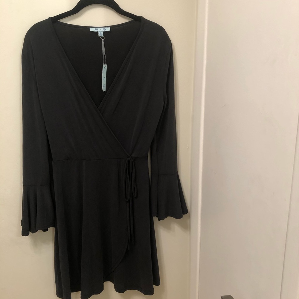 She + Sky Black Flowy Wrap Dress